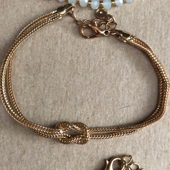 3 Set Bracelets - Picture 5 of 6